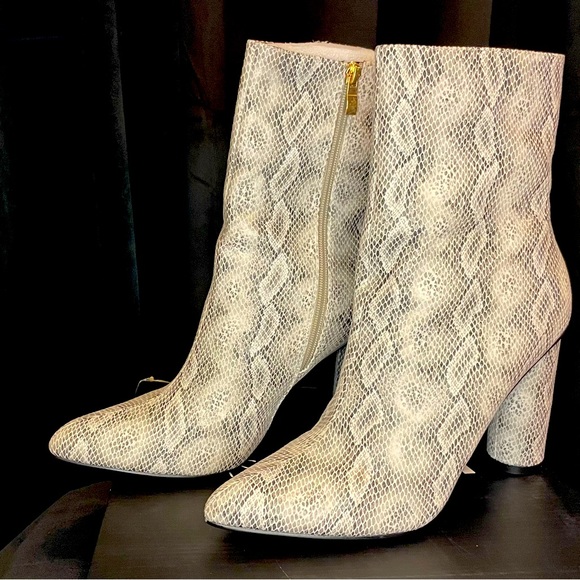 Snake Print Fall/Winter Bootie - Picture 1 of 8